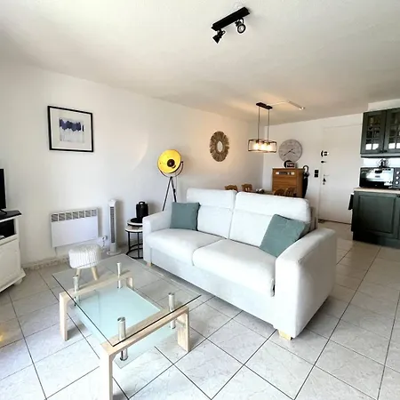 شقة Maisonnette Avec Belle Vue Et Piscine 5jrd35